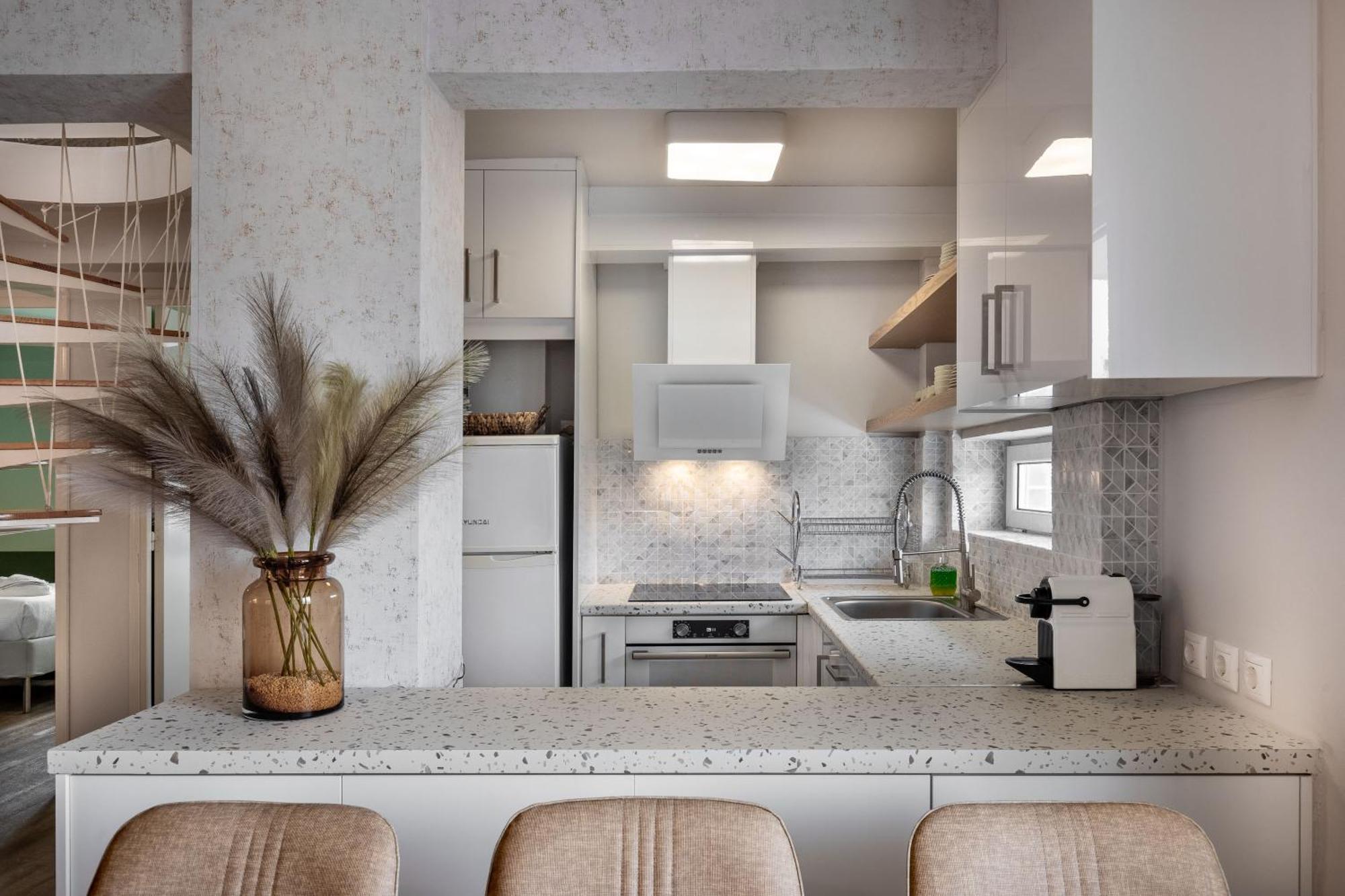 Vouliagmeni Stylish Homes By Blupine Athen Zimmer foto